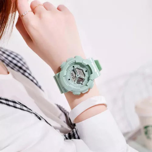 Reloj de pulsera digital colores